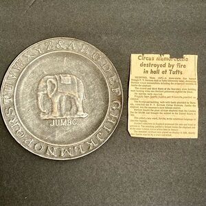🌼 Sale PT Barnum’s Jumbo elephant metal child’s plate w ABC’s & article